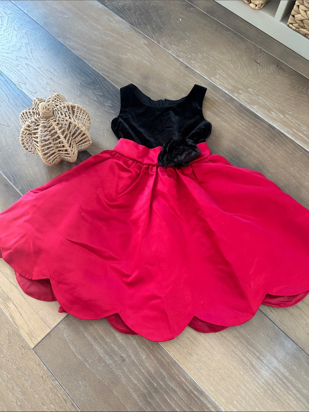 Zunie Black Velvet Bodice with Bright Red Scalloped Skirt Dress